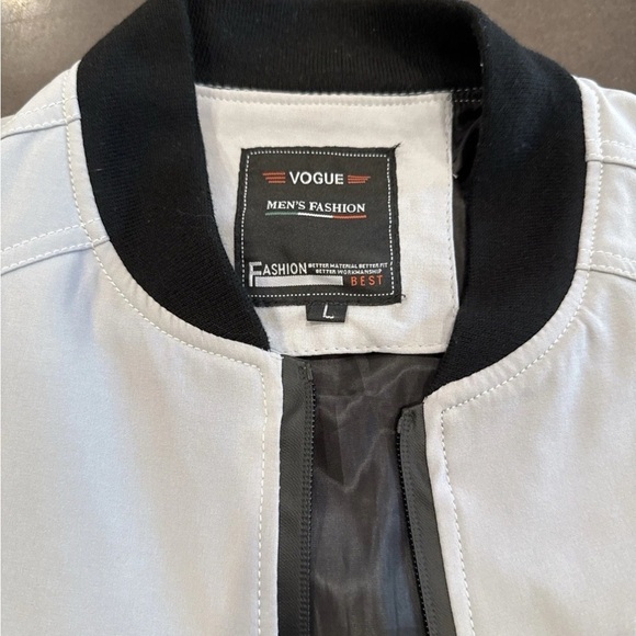 Vogue Men's Gray Bomber Jacket with Black Accents - Picture 2 of 4